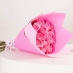 GUESS Women’s Gold-Tone Charm Chain Bracelet & Pink Roses Bouquet - Image 3